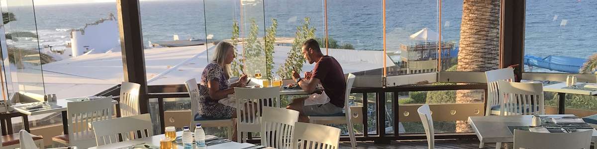 Genussvolles Abendessen im Restaurant Veranda im Mitsis Cretan Village